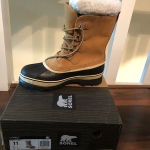 Sorel Caribou Winter boots women’s size 11
